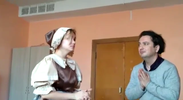 Актёрская репетиция Золушки с режиссёром